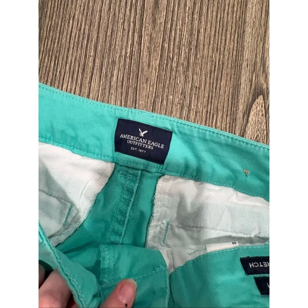 American Eagle Midi Stretch Shorts Mid-Rise Flat Front Cotton Blend Blue Size 00 - Picture 5 of 7